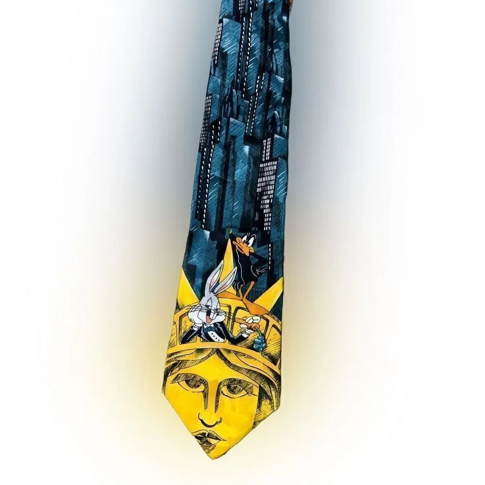 1992 Vintage Looney Tunes Bugs and Daffy Statue of Liberty Neck Tie